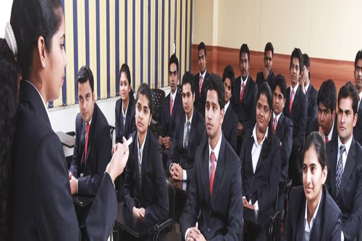 https://cache.careers360.mobi/media/colleges/social-media/media-gallery/22164/2018/12/11/Digital Classroom of Vinayaka College of Law and Justice Nadiad_Classroom.jpg